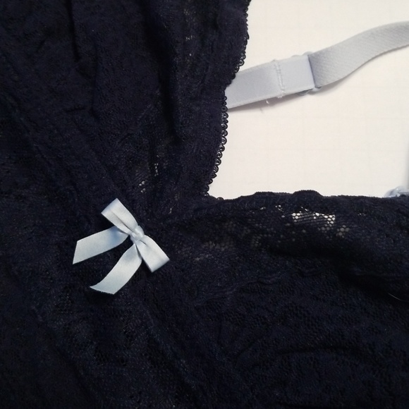 NWOT Aeri navy blue lace bralette - Picture 3 of 6